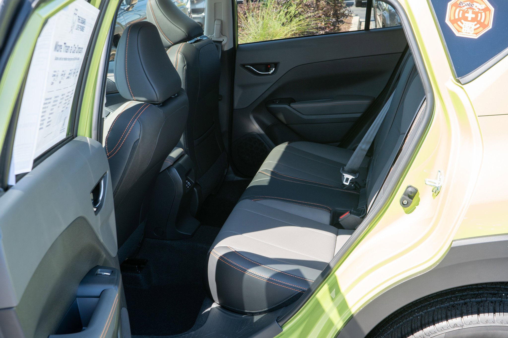 New 2026 CITRON YELLOW PEARL Subaru Limited Hybrid image 32