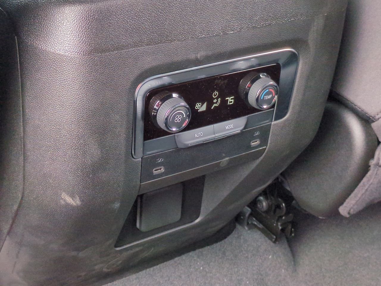 2026 Chevrolet Suburban LS - Photo 21