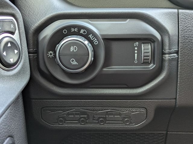 2024 Jeep Gladiator Mojave - Photo 28