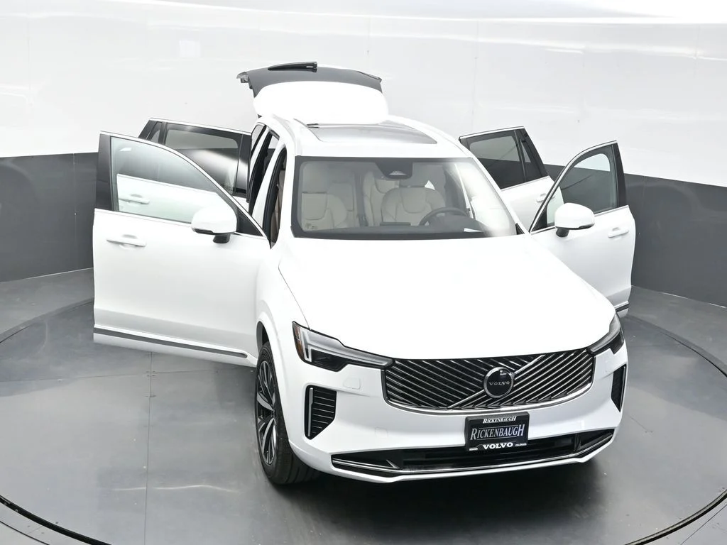 Used 2026 Crystal White Volvo Core image 43