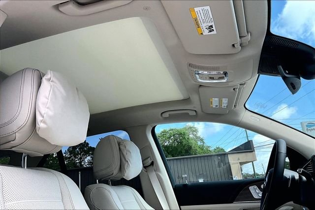 New 2026 Polar White Mercedes-Benz GLE 580 image 22