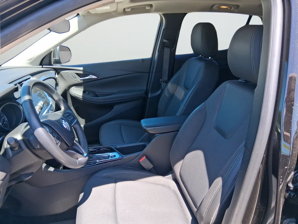 Used 2023 Black Buick Select image 9