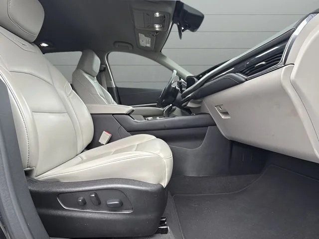 2023 Cadillac XT4 Premium Luxury - Photo 11