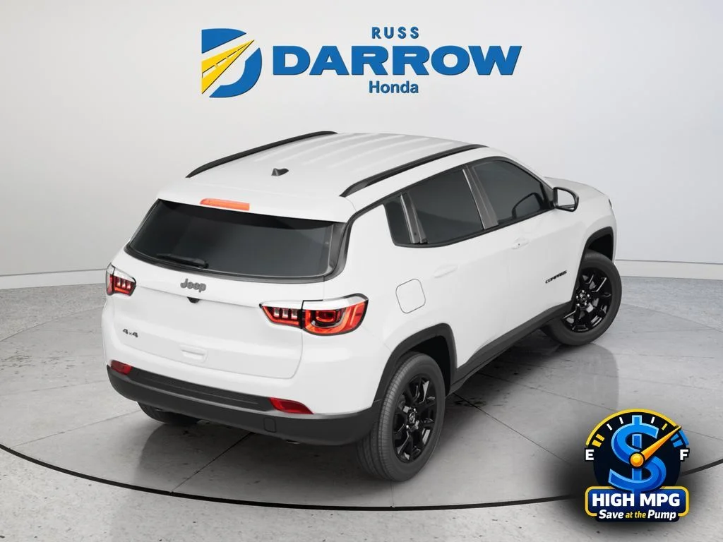 Used 2025 White Jeep Limited image 4