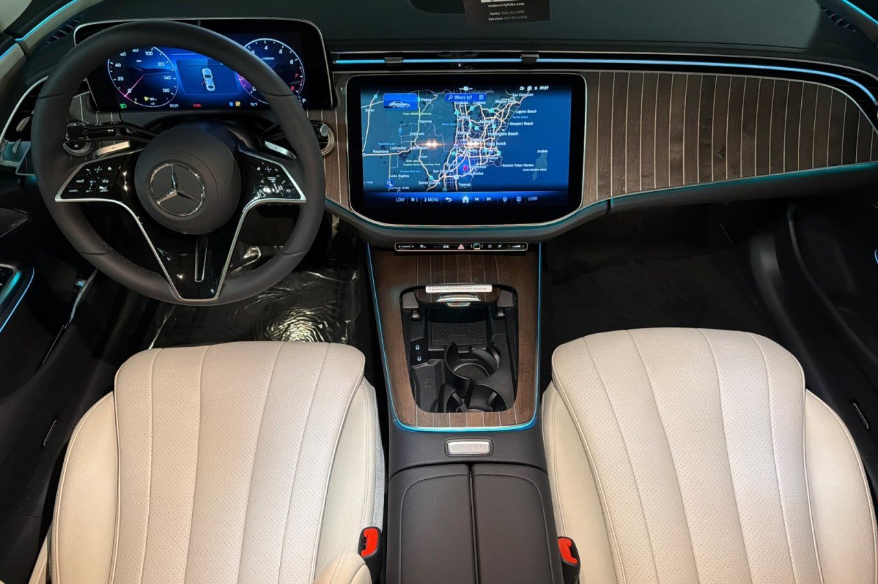 New 2027 Polar White Mercedes-Benz E 350 RWD Sedan image 12