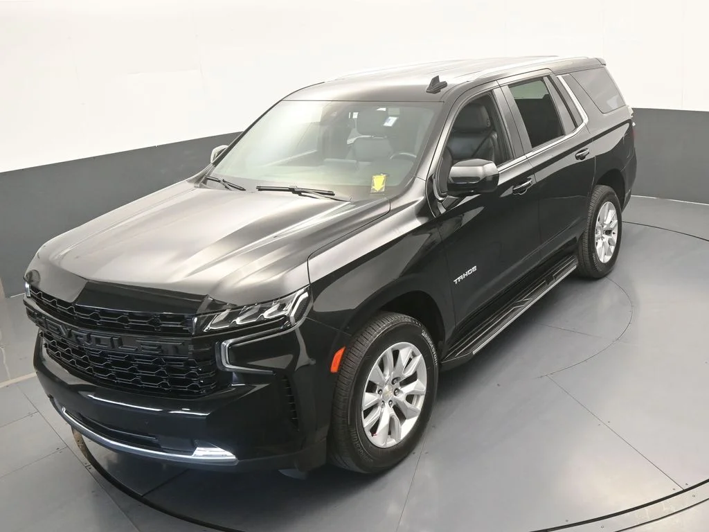 Used 2022 Black Chevrolet LT image 50