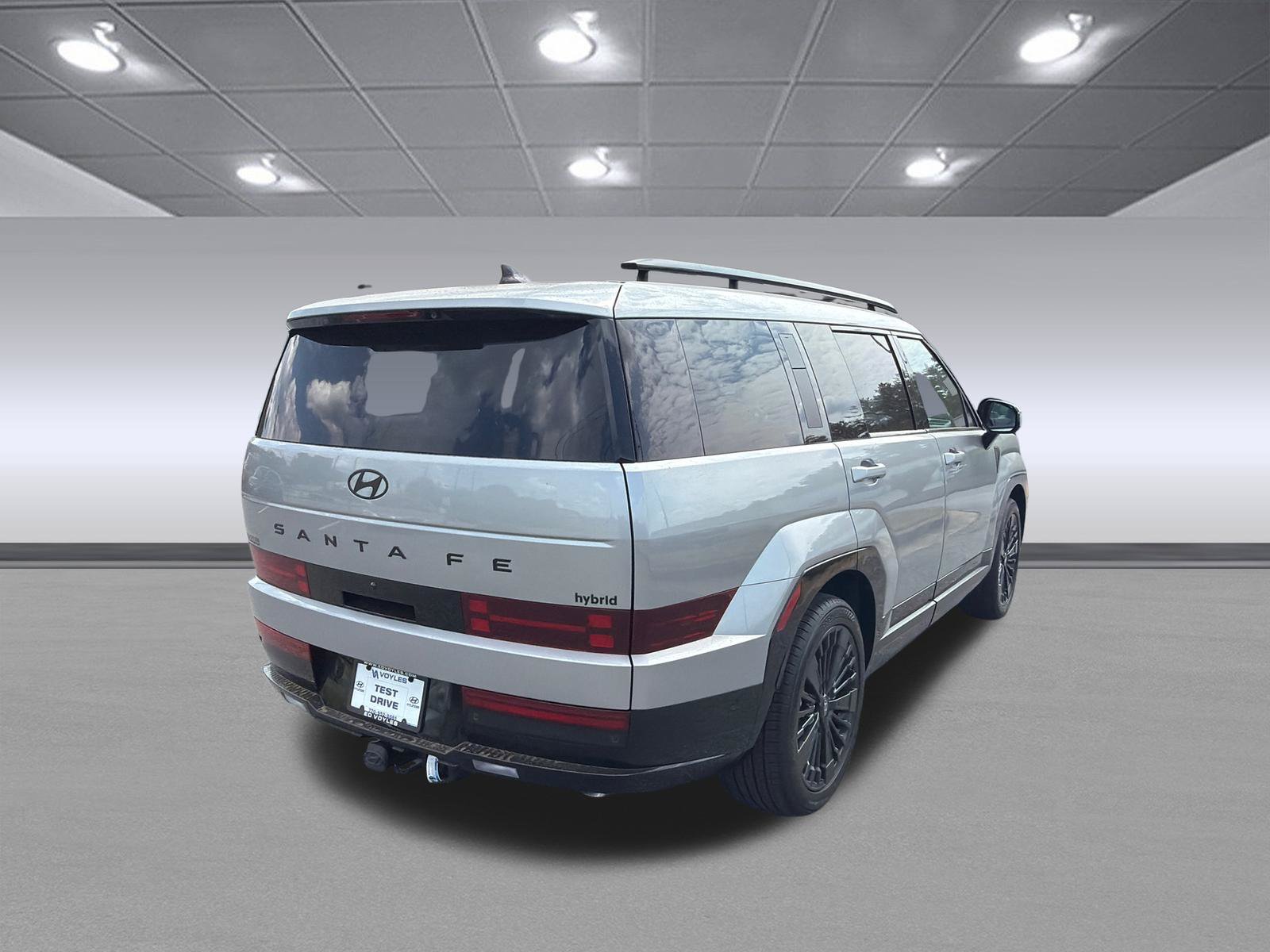 New 2026 Shimmering Silver Hyundai Calligraphy image 5