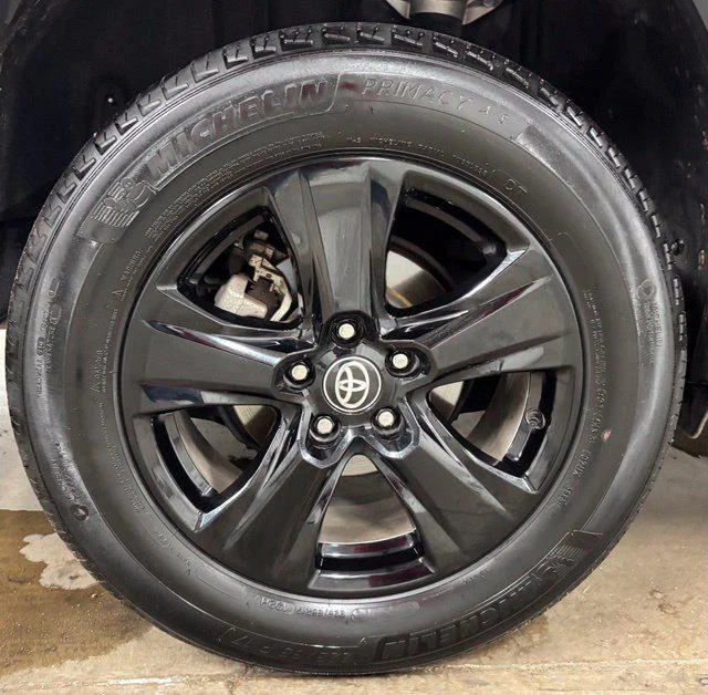 Certified Used 2025 SILVER SKY METALLIC Toyota  image 8