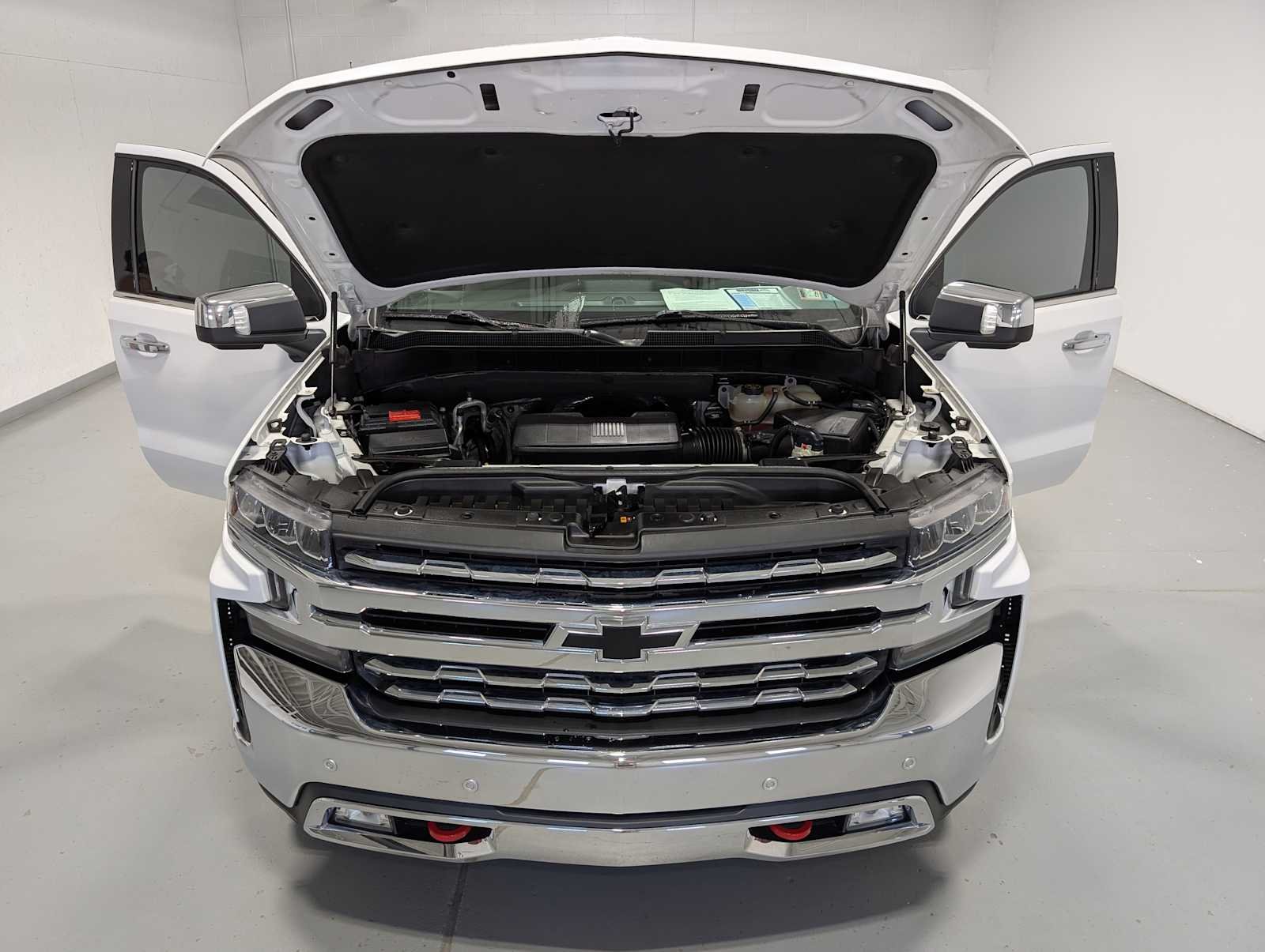 Used 2021 Summit White Chevrolet LTZ image 14