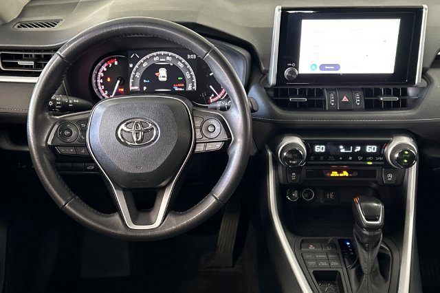 Used 2023 Lunar Rock Toyota XLE Premium image 20