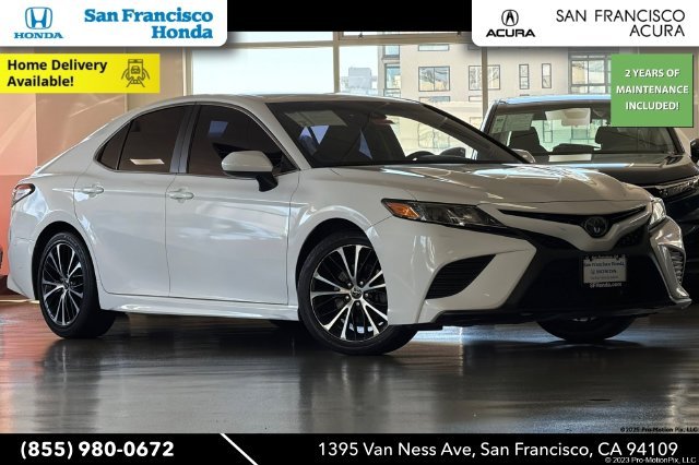2018 Toyota Camry SE