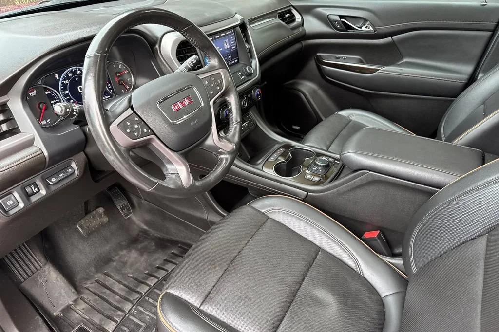 2022 GMC Acadia AT4 - Photo 10