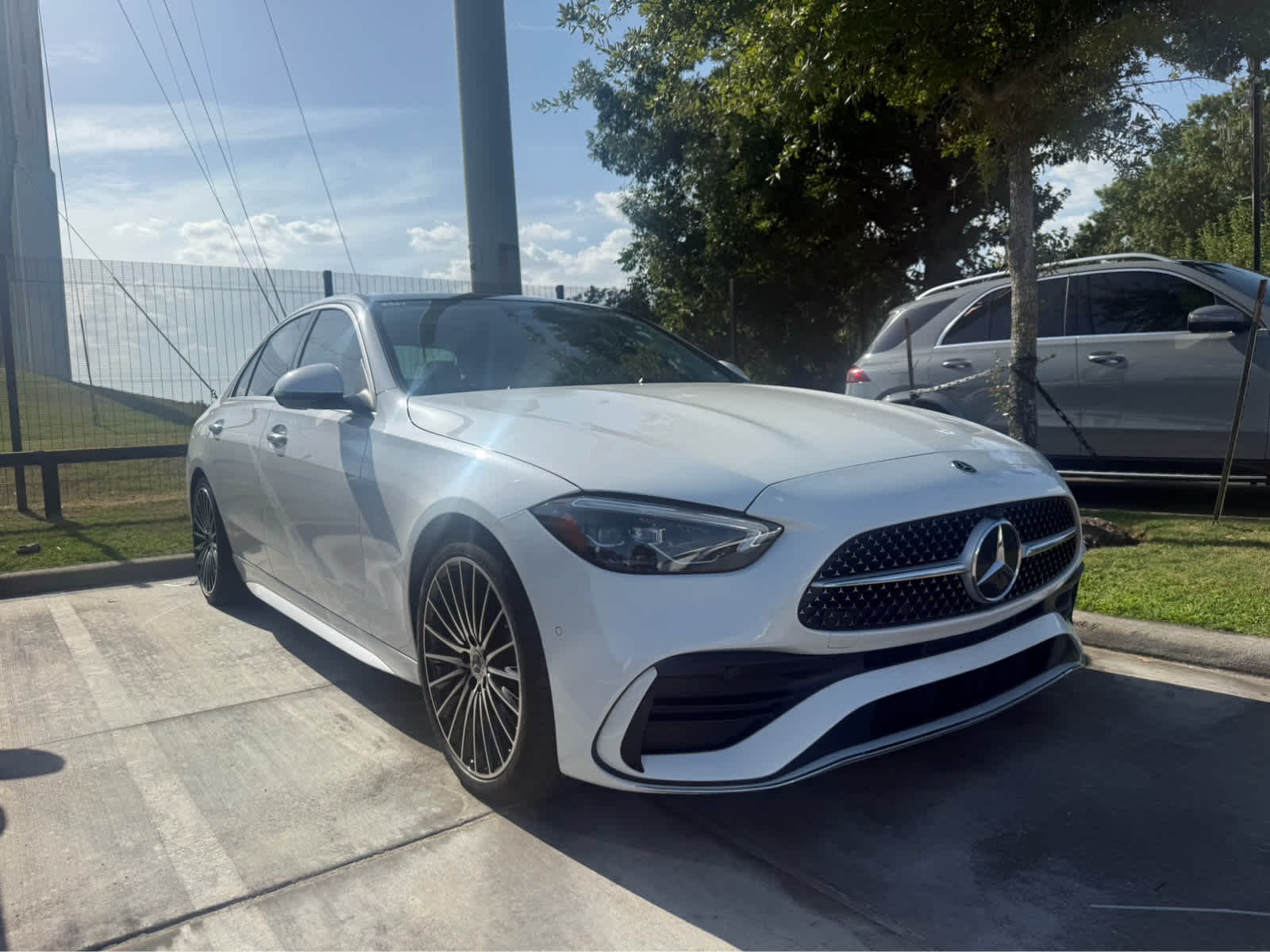Certified Used 2026 MANUFAKTUR Moonlight White Metallic Mercedes-Benz C 300 image 3