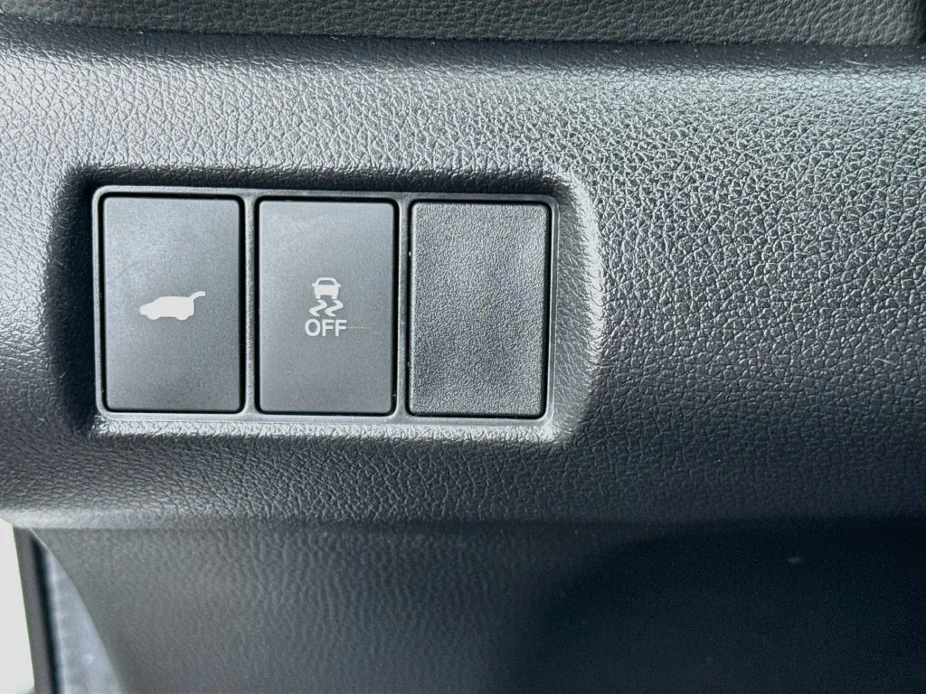 Used 2024  Honda EX-L image 11