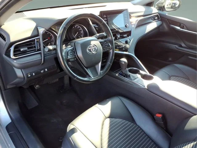 Used 2024 Silver Toyota SE image 9