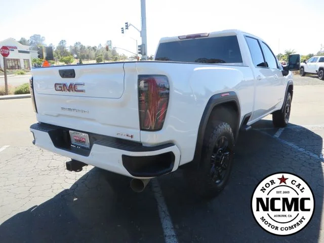 Used 2025 White GMC AT4 image 5