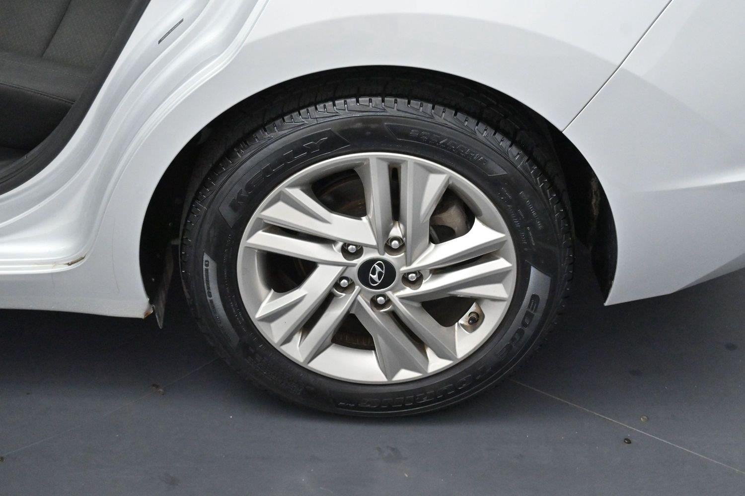 Used 2020 Symphony Silver Hyundai SEL image 27