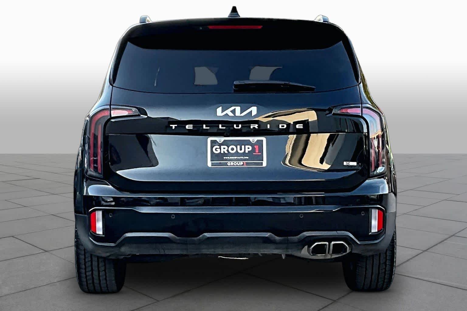 Used 2024 Ebony Black Kia SX Prestige X-Line image 5
