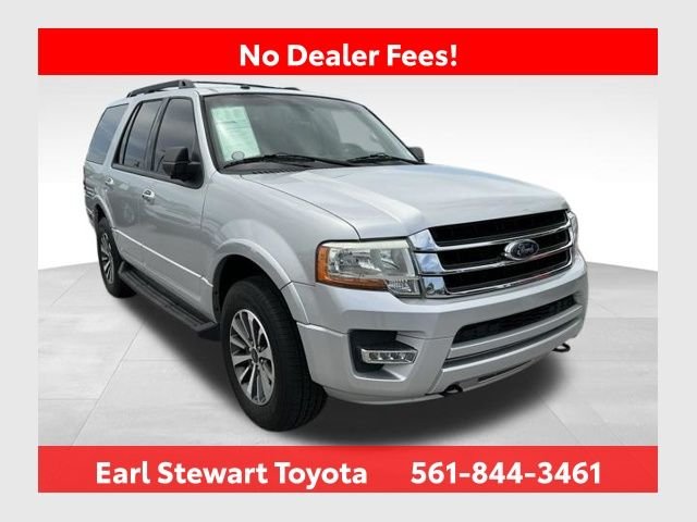 Used 2017 Silver Ford XLT image 1