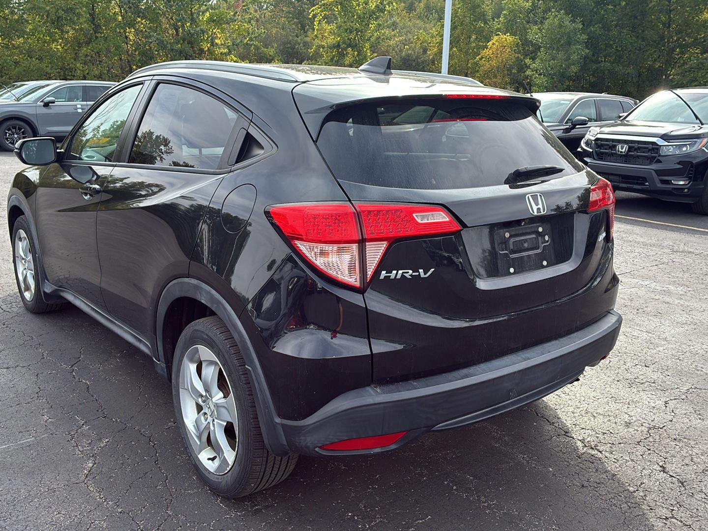 Used 2016 Crystal Black Pearl Honda EX-L w/Navi image 26