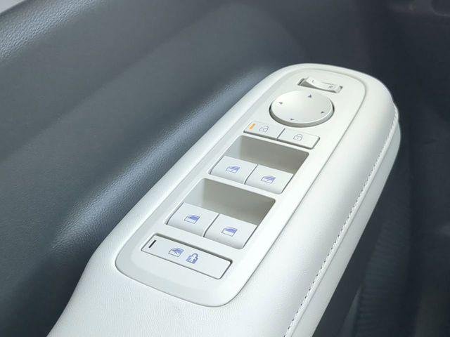 2025 Hyundai Santa Fe SEL - Photo 21