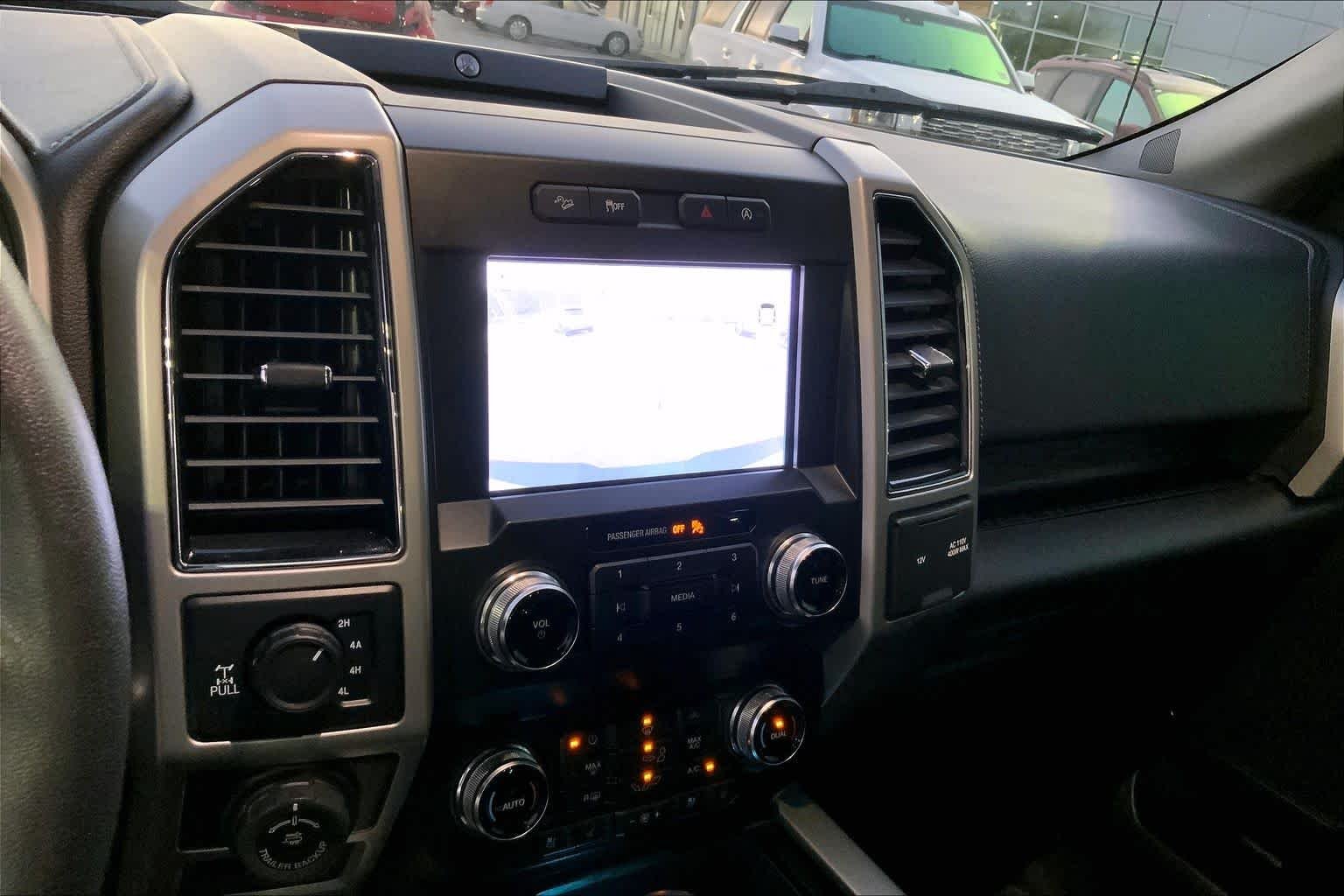 Used 2019 Oxford White Ford LARIAT image 25