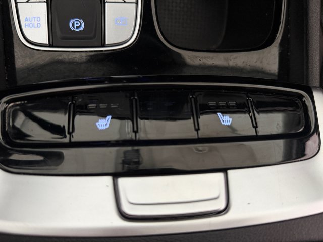 Used 2023 Gray Hyundai SEL image 25