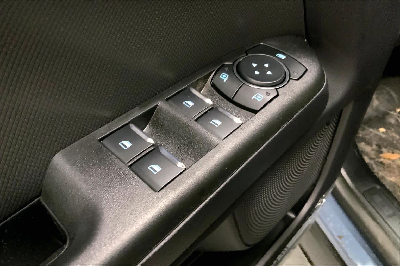 New 2026 Azure Gray Metallic Tri-Coat Ford Badlands® image 17