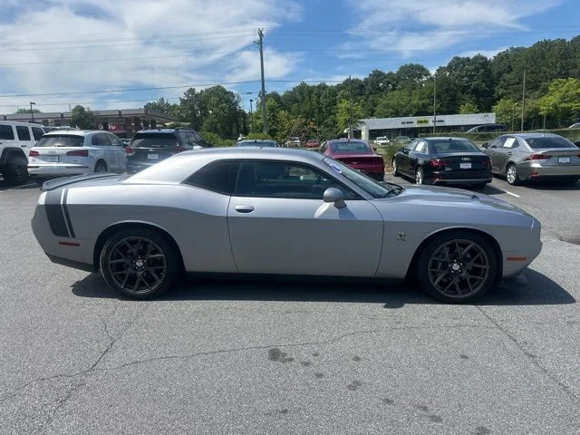 Used 2016 Silver Dodge R/T Scat Pack image 2