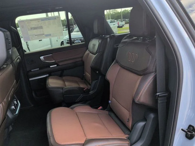 New 2026 Glacier Gray Metallic Tri-Coat Ford MAX King Ranch® image 14