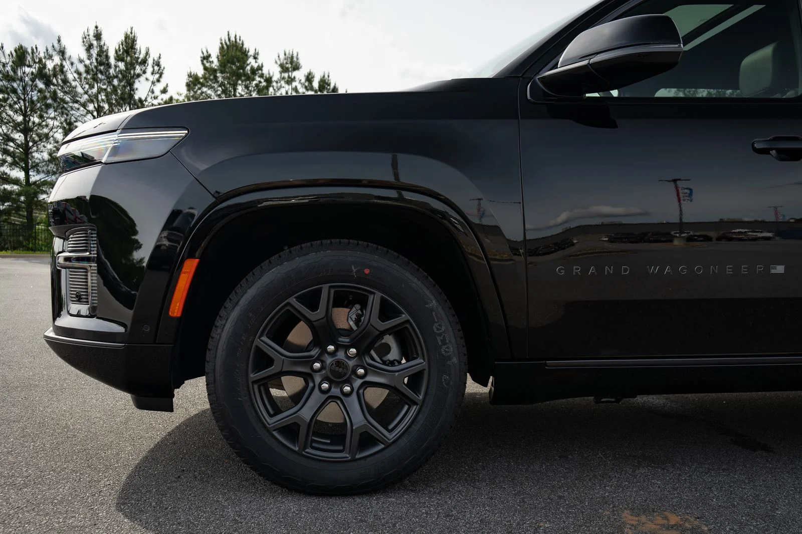New 2026 Black Jeep Limited Altitude image 4