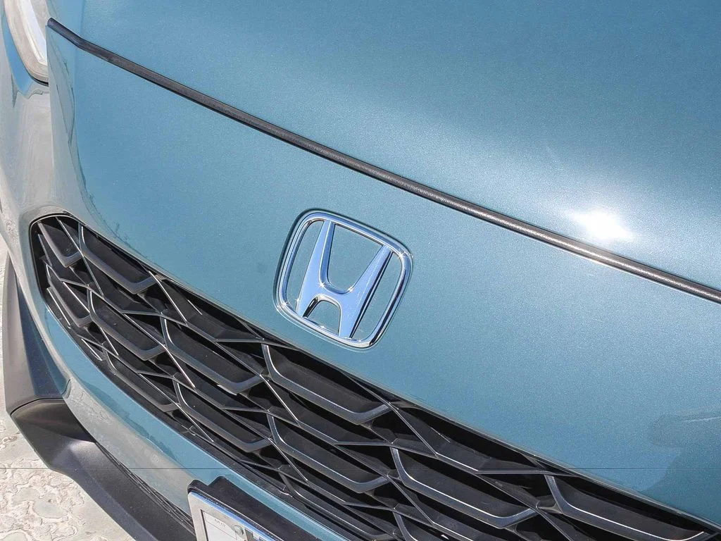Certified Used 2025 Nordic Forest Pearl Honda LX image 12