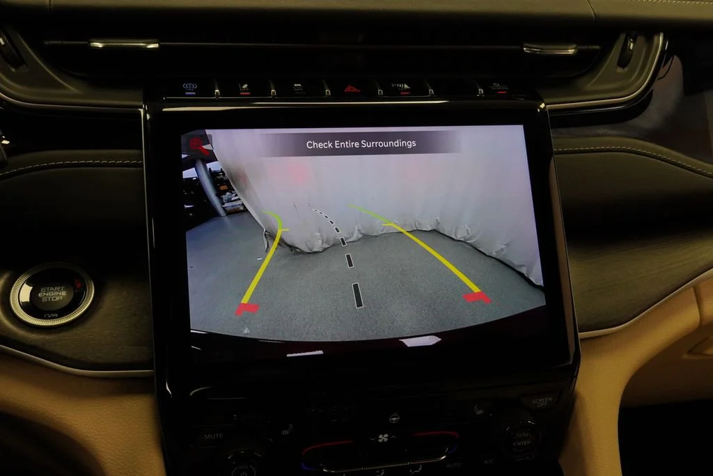 Used 2022 Red Jeep 4xe image 35