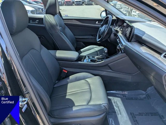Used 2024 Black Kia EX image 36