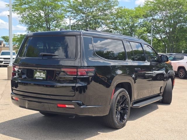 Used 2025 Diamond Black Crystal Pearlcoat Jeep Series II image 30