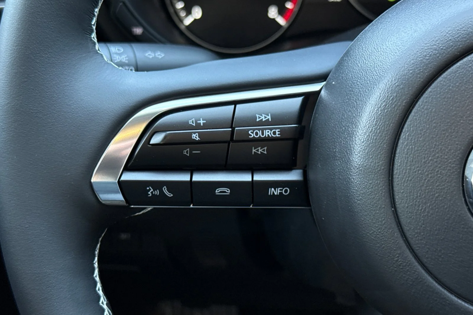 New 2026 Jet Black Mica Mazda 2.5 Turbo Aire Edition AWD image 27