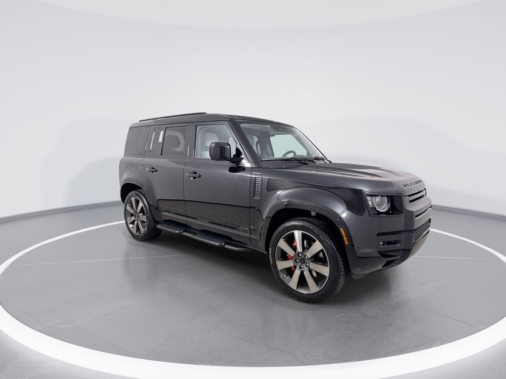 2026 Land Rover Defender X - Photo 2