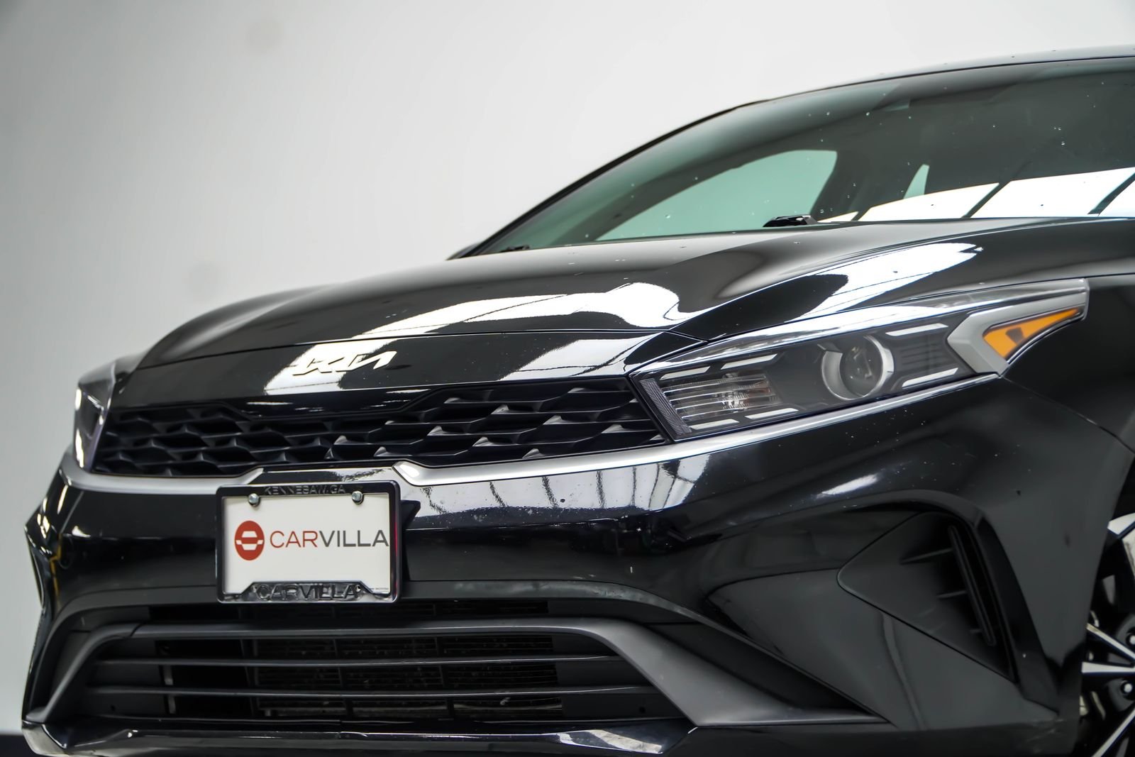 Used 2024 Black Kia LXS image 2