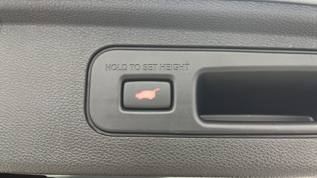 Used 2025 Silver Honda Elite image 29