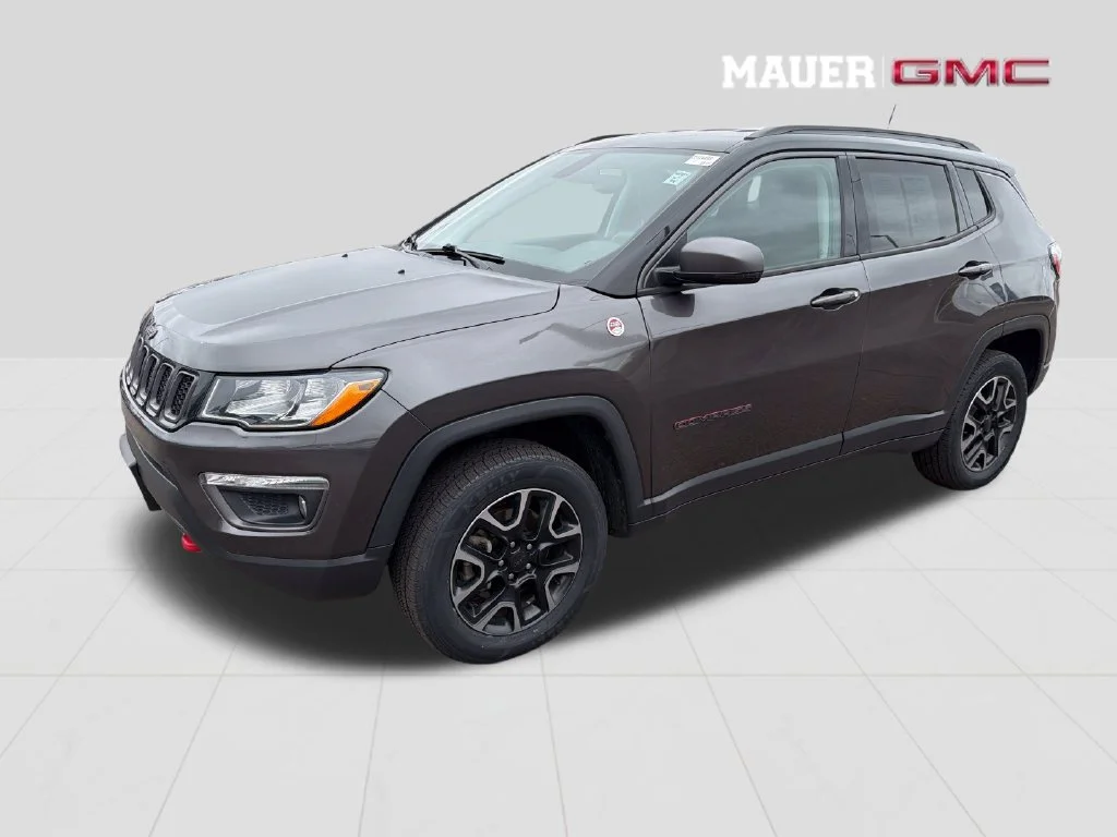 Used 2019 Jeep Compass Trailhawk with VIN 3C4NJDDB9KT661764 for sale in Inver Grove Heights, Minnesota