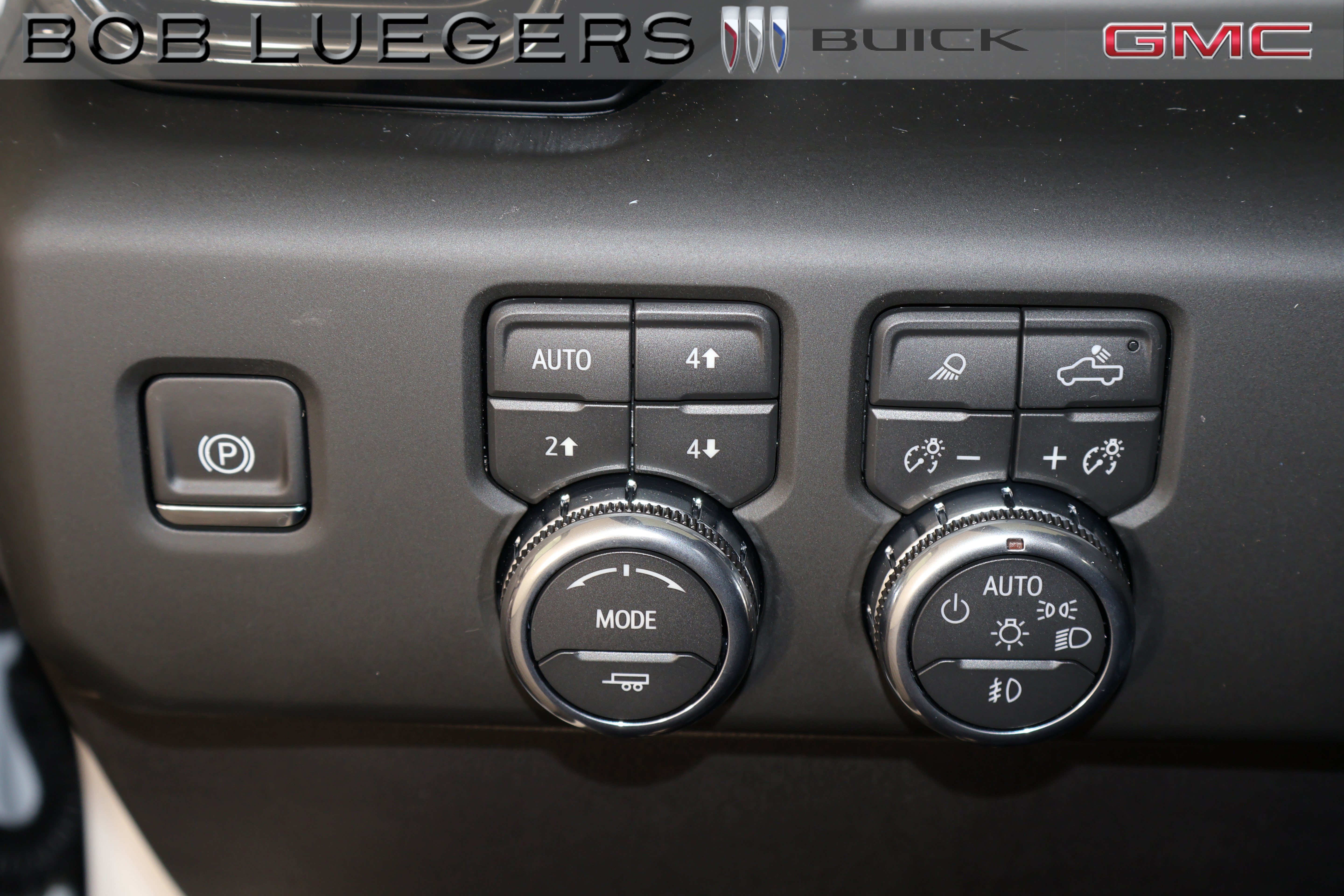 2026 GMC Sierra 1500 AT4X - Photo 32