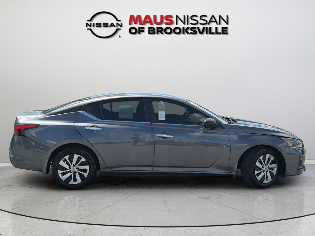 Used 2025 Gray Nissan 2.5 S image 13