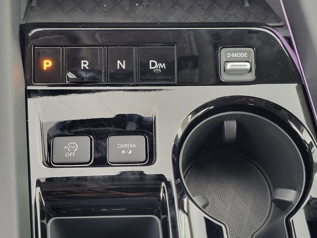2025 Nissan Murano Platinum - Photo 17
