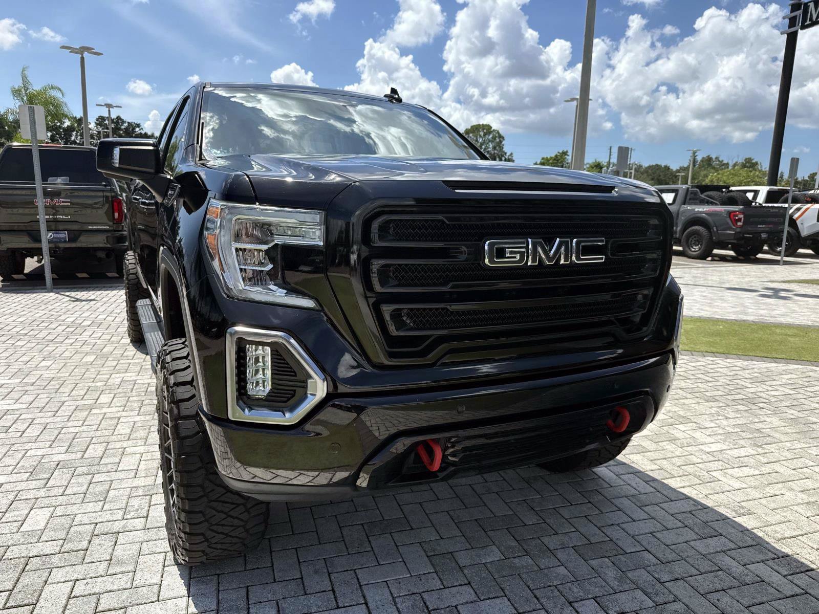 Used 2019 Onyx Black GMC AT4 image 8