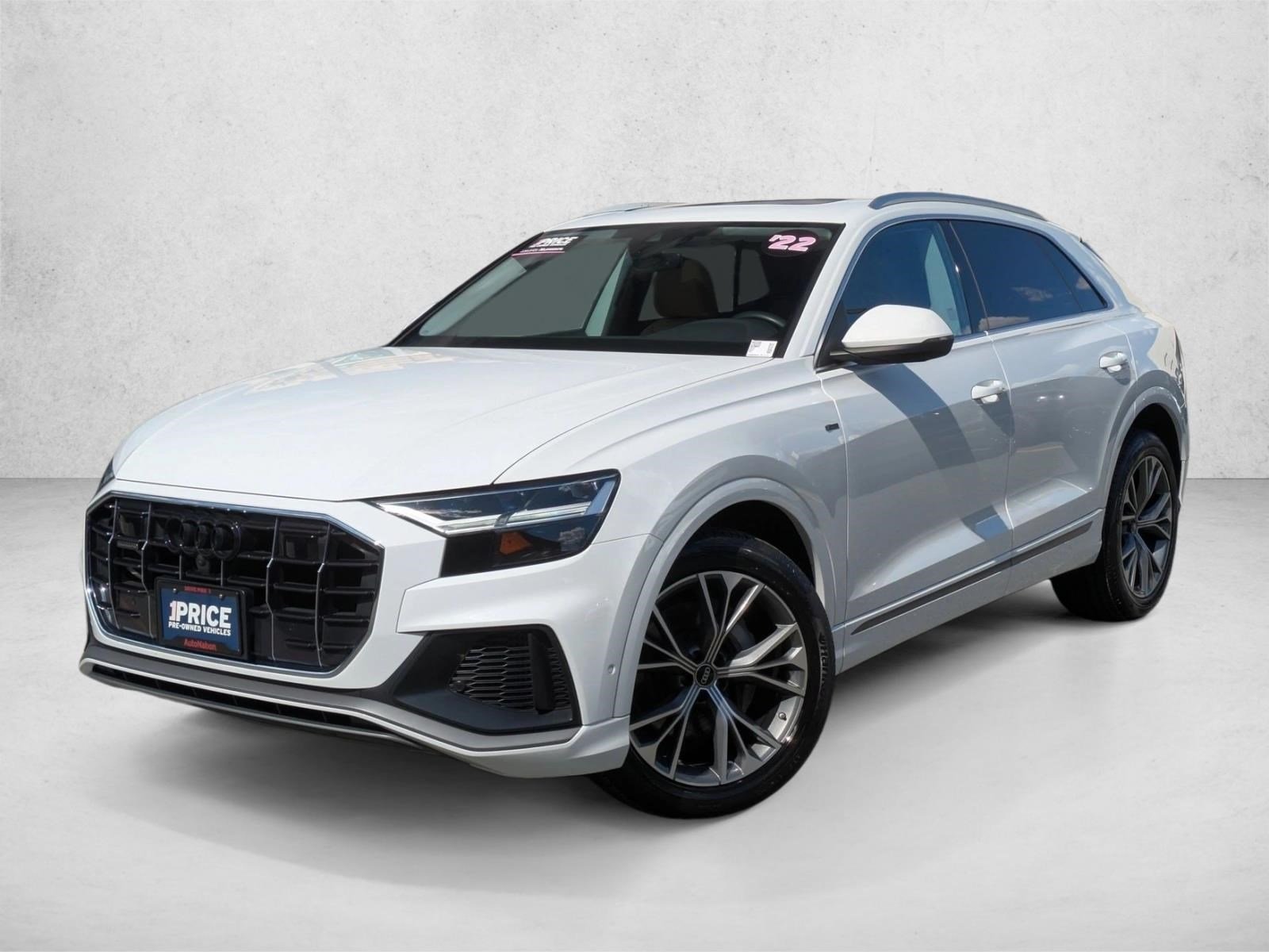 2022 Audi Q8 55 Premium Plus Tiptonic quattro's photo