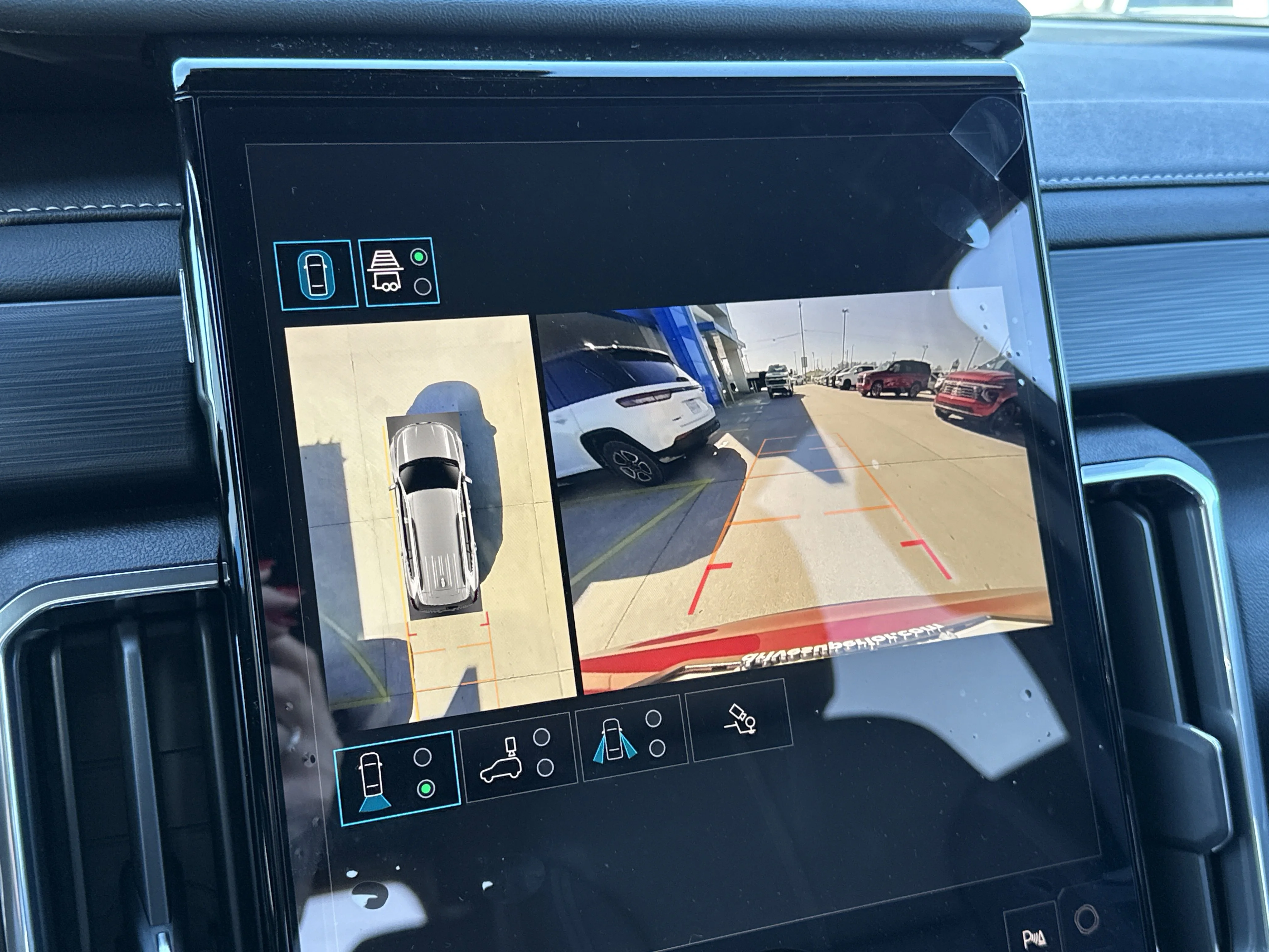2026 GMC Acadia Elevation - Photo 10