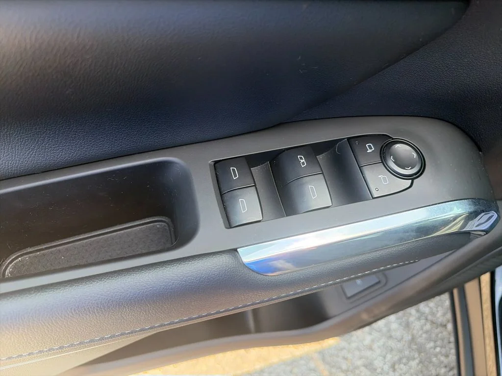 Used 2025 Black Chevrolet LT image 13