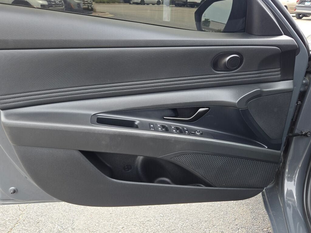 Certified Used 2026 Gray Hyundai SEL Sport image 16