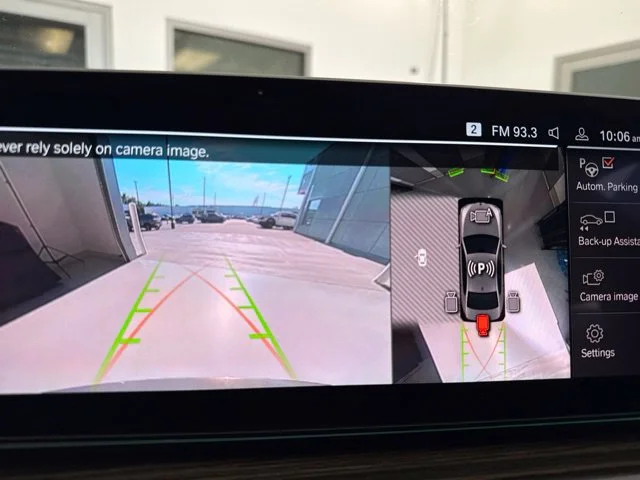 Used 2021 Gray BMW 530i xDrive image 27