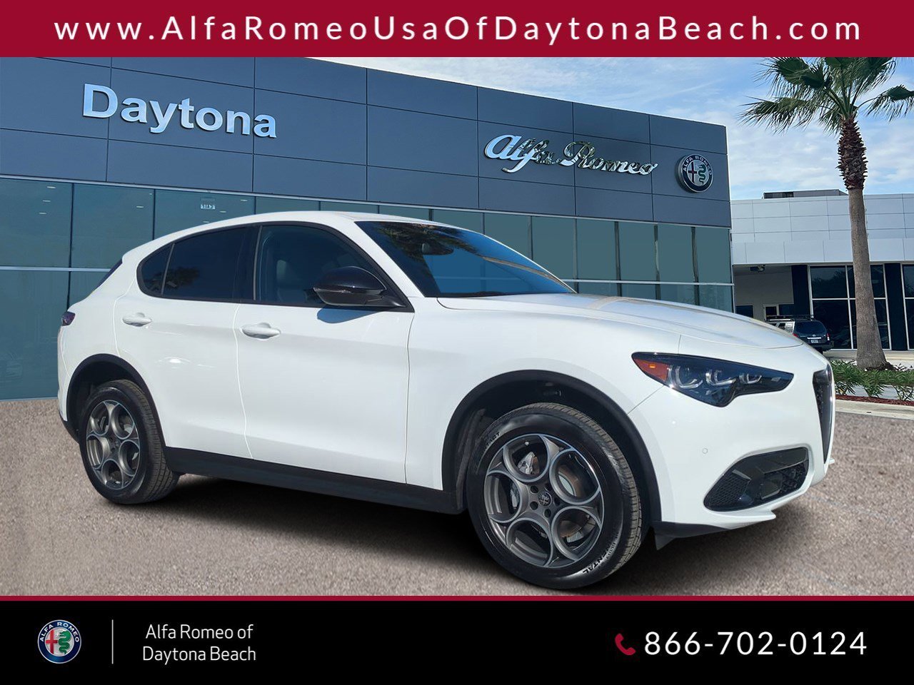 2025 Alfa Romeo Stelvio Base